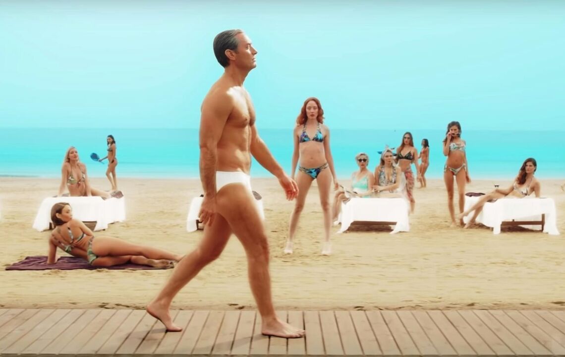 Dievčatá na pláži hľadeli na muža, ktorý zväčšil penis